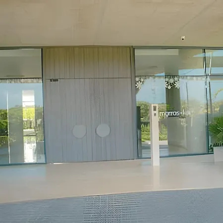 Apartamento M Kai Premium | 2 Suites, Vista Mar + Salida Playa